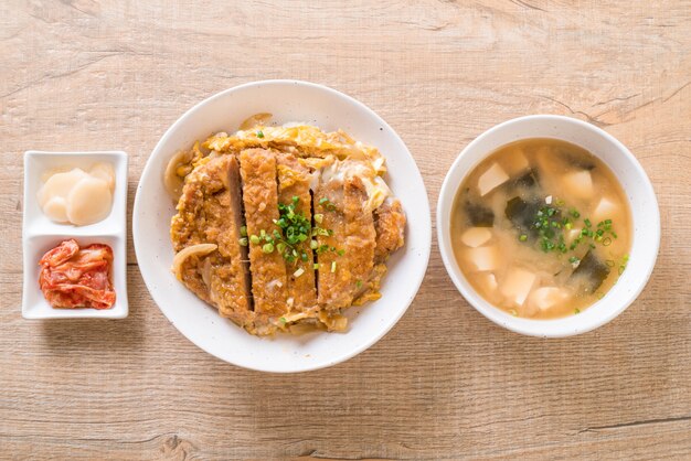 カツカツ丼（かつどん）