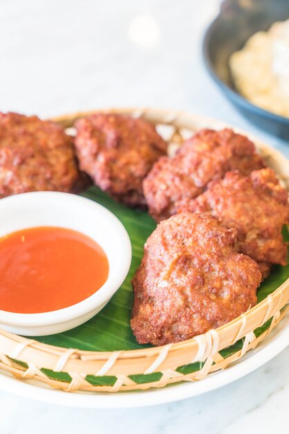 Photo fried pork with sauce