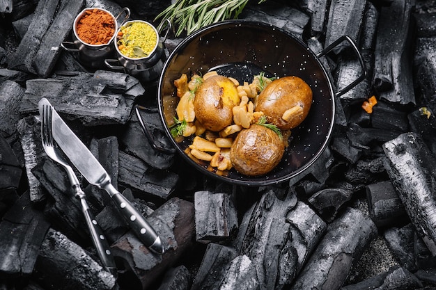 fried potatoes with spices and herbs