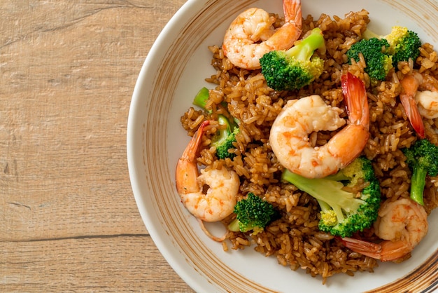 Fried rice with broccoli and shrimps