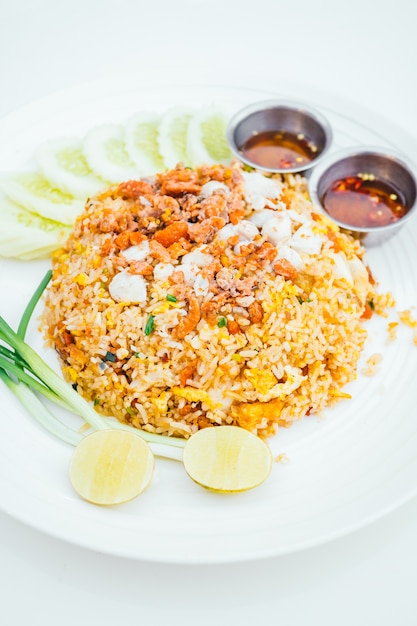 Fried rice with crab meat