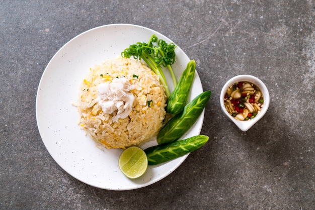 fried rice with crab