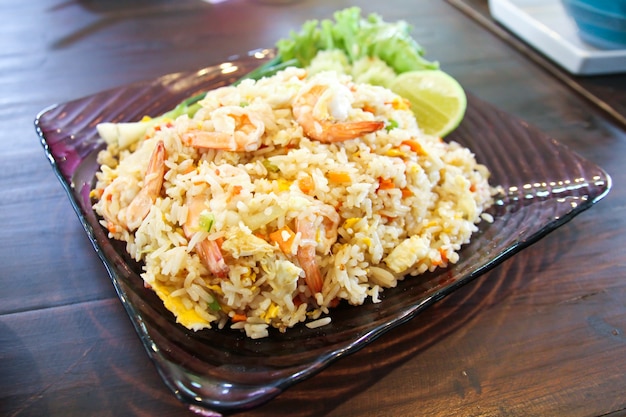 Photo fried rice with shrimp