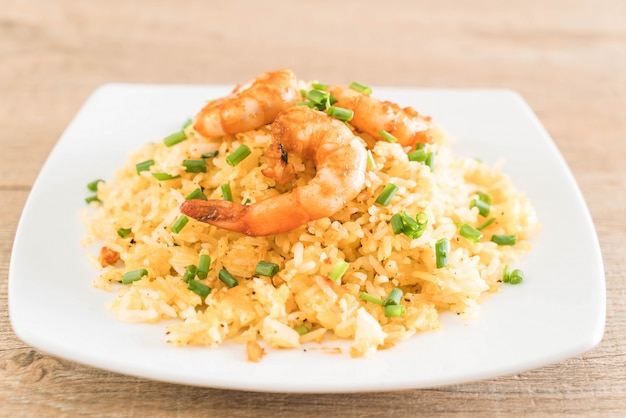 fried rice with shrimps