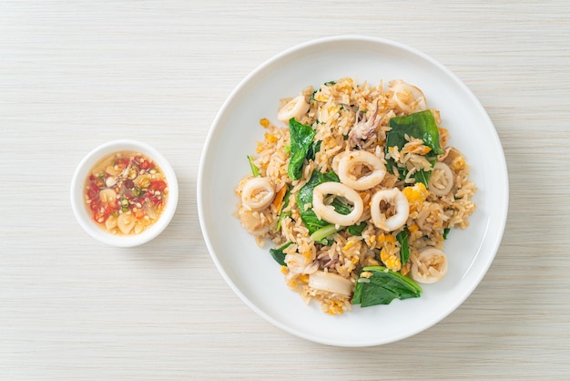 Fried rice with squid or octopus