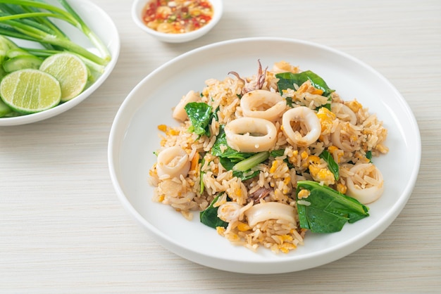 Fried rice with squid or octopus