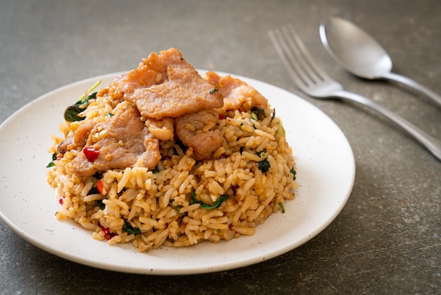 fried rice with Thai basil and pork