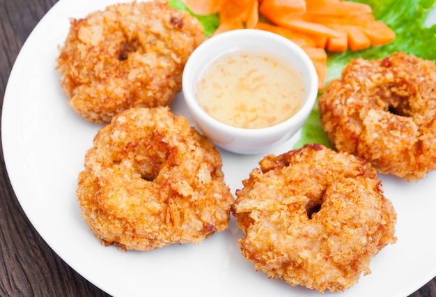 Fried shrimp cakes