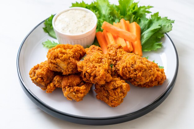 Fried spicy chicken wings