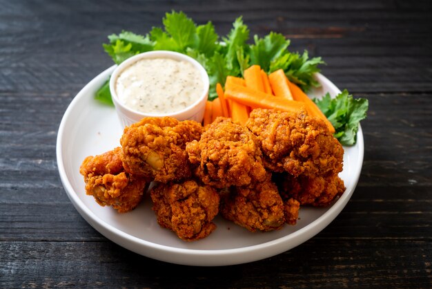 Fried spicy chicken wings