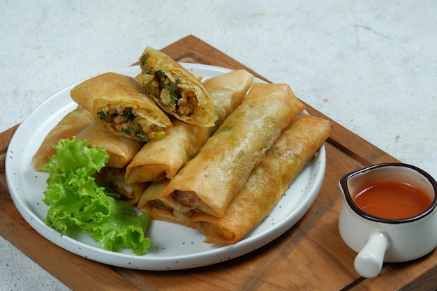 fried spring rolls or lumpia goreng