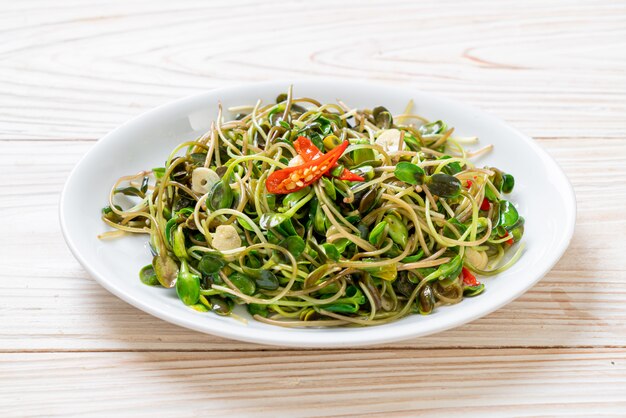 Fried Sunflower Sprout with Oyster Sauce