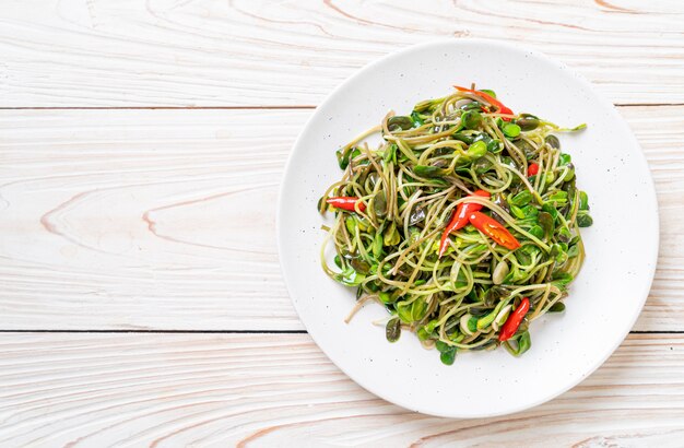 Fried Sunflower Sprout with Oyster Sauce