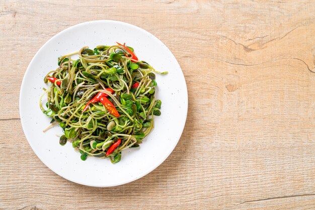 Fried Sunflower Sprout with Oyster Sauce