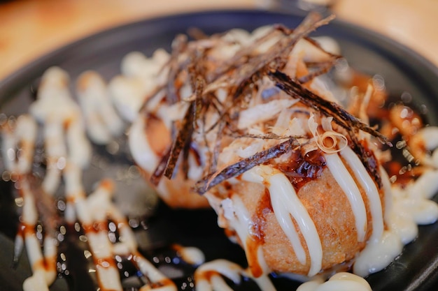 Foto palline fritte takoyaki cibo giapponese takoyaki