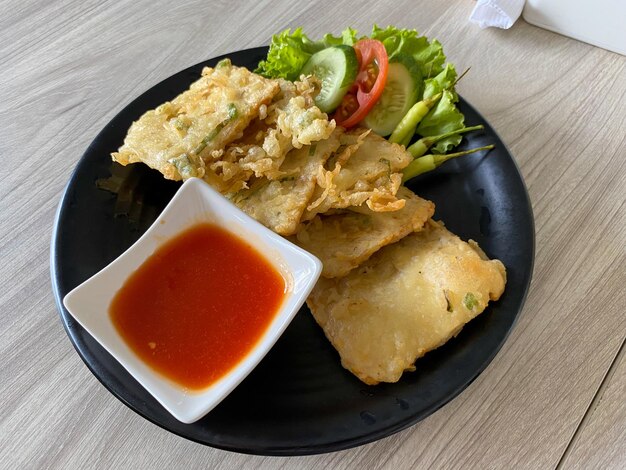 Photo fried tempe is a typical indonesian food