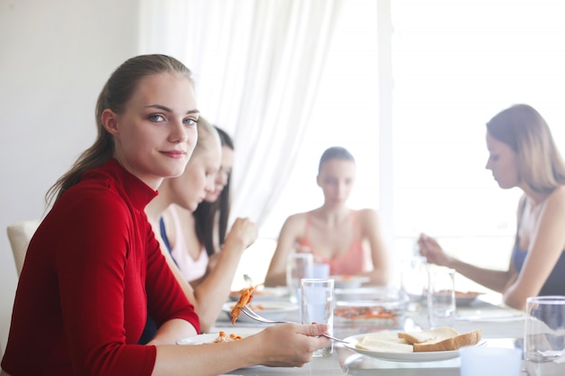 Friendly lunch at home