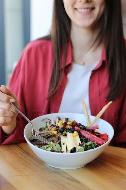 Frisse salade met gemengde groenten