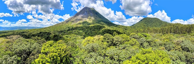 Photo in front of the turrialba volcano