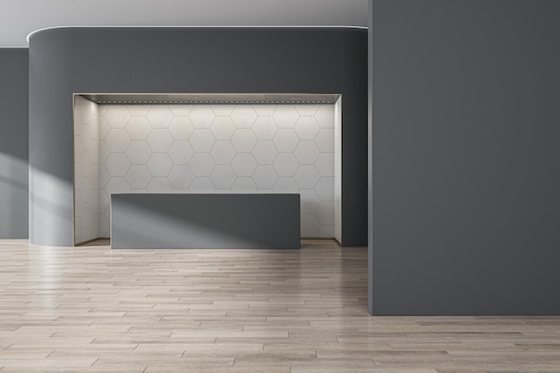 Вид спереди на пустую темную стену с местом для рекламного плаката в просторном абстрактном зале со стильной пустой стойкой регистрации, полигональной печатью, светлым фоном стены и деревянным полом, макет 3D-рендеринга
