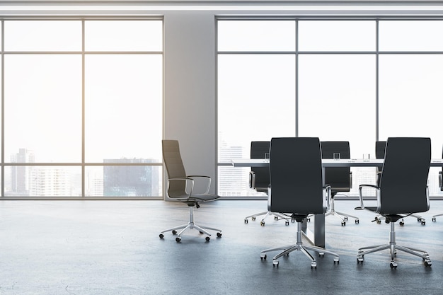 도시 전망 흰색 벽과 콘크리트 바닥 3D 렌더링이 있는 사무실 책상과 의자 창문이 있는 빈 회의실의 전면 전망
