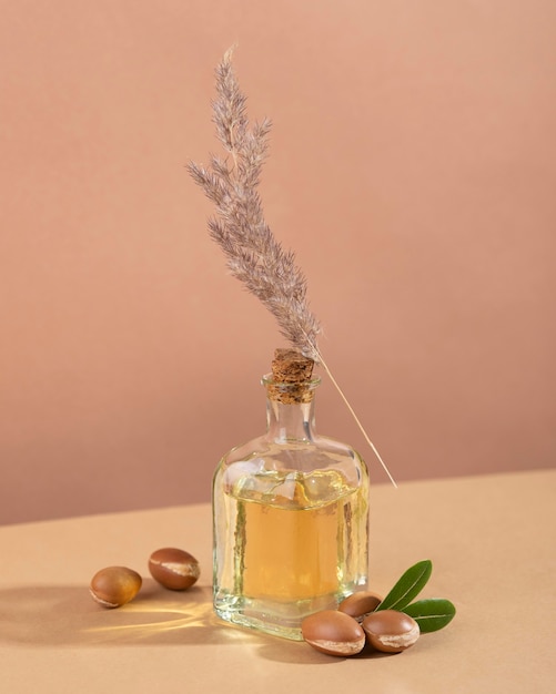 Foto assortimento di olio di argan sano vista frontale