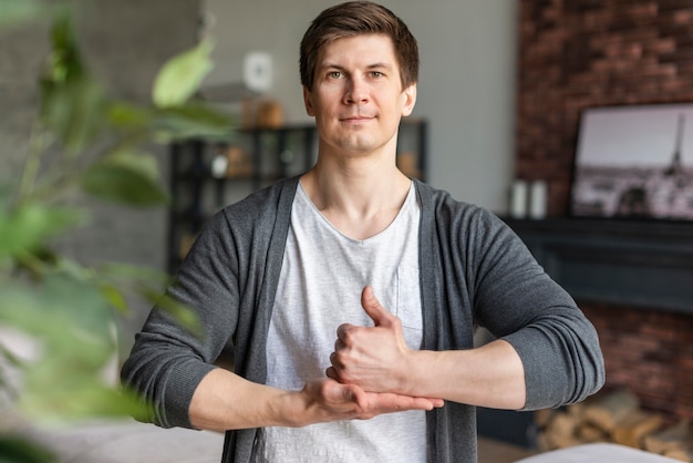 Photo front view of sign language concept