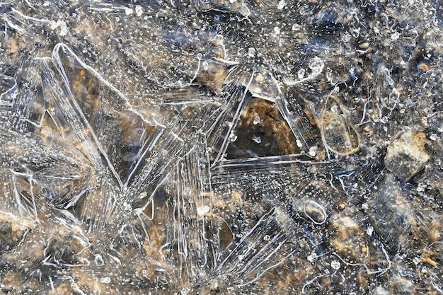 Foto piscina d'acqua congelata in inverno colpo a macroistruzione della natura del ghiaccio di acqua congelata