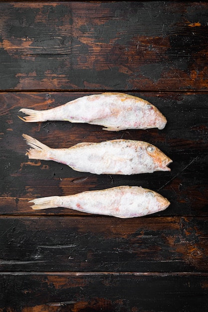냉동 붉은 숭어 또는 바라 불카 생선