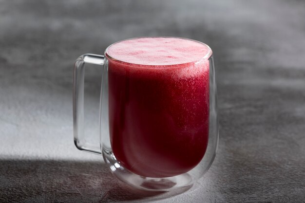 Fruit punch in glas close-up