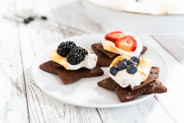 Fruit Smores