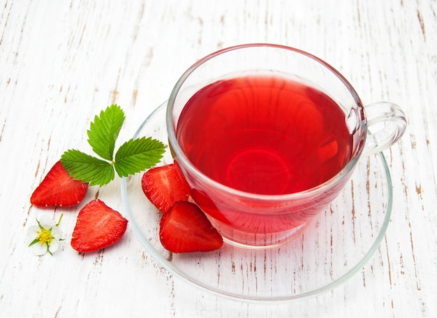 Fruit tea with strawberries