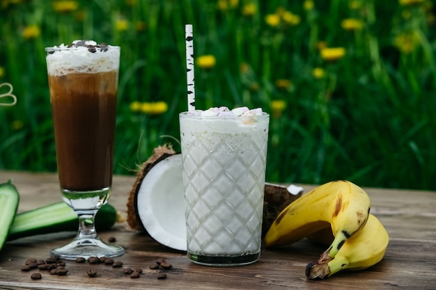 Fruitcocktails Heerlijke verfrissende zomerdrankjes