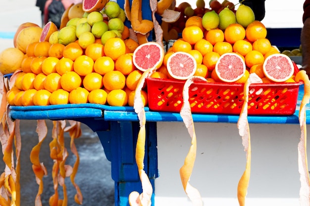 Foto frutta in vendita al mercato