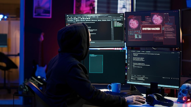 Frustreerde oplichter verontwaardigd nadat geschreven kwaadaardige code niet succesvol is gebleken