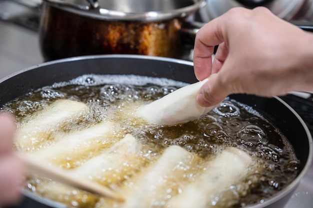 Fry spring rolls