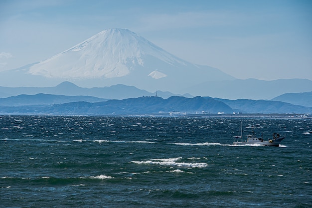 Fuji zet met overzees in Japan op