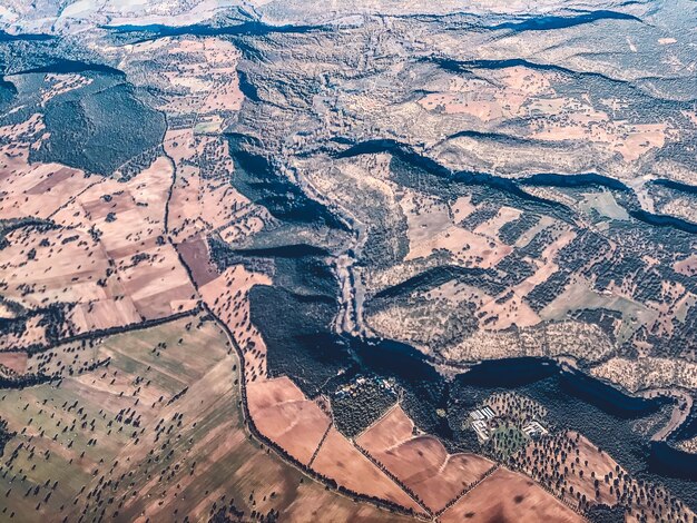 Foto ripresa completa di un campo agricolo