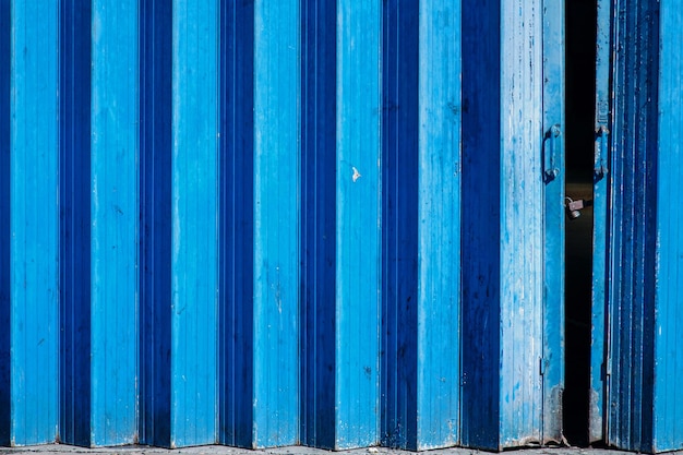 Photo full frame shot of blue door