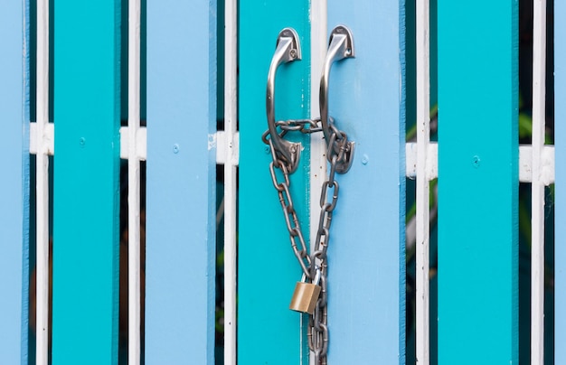 Photo full frame shot of blue metal door