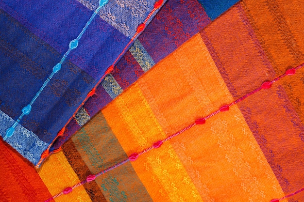 Foto fotografia completa di tessuti colorati