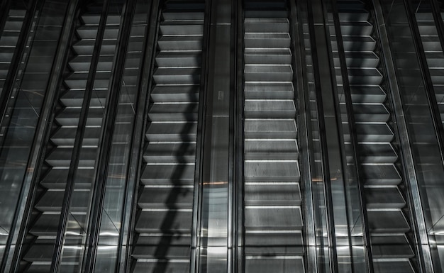 Photo full frame shot of escalators