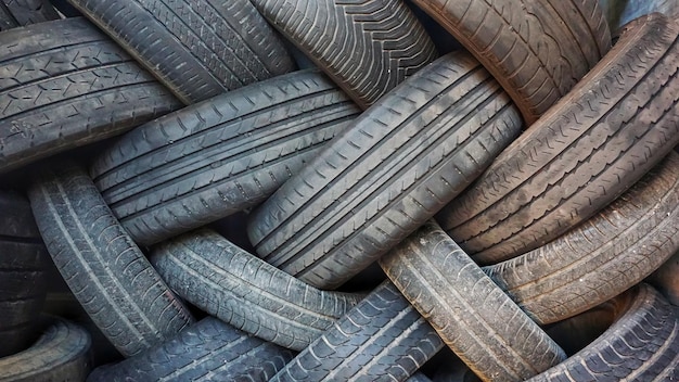 Photo full frame shot of old tires