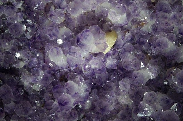 Photo full frame shot of purple gemstone