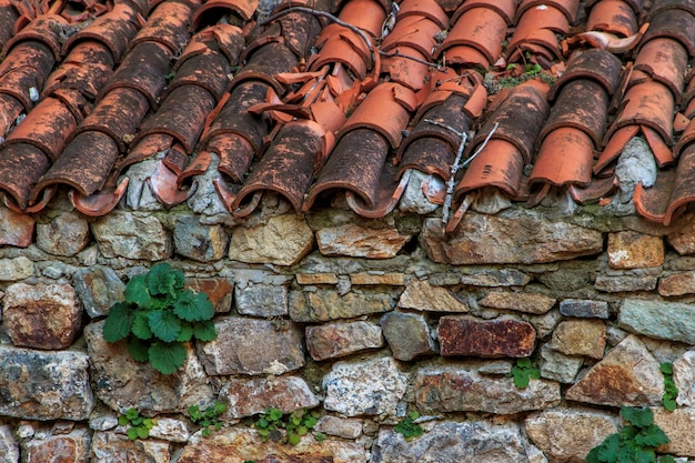 Foto fotografia completa del muro di pietra