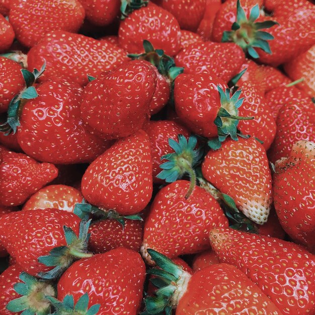 Photo full frame shot of strawberries