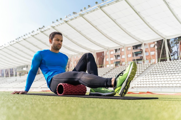 Photo full length of man sitting outdoors