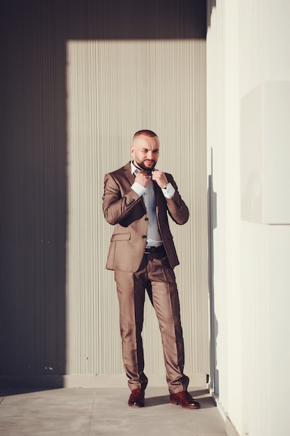 Full-length portrait of a business man