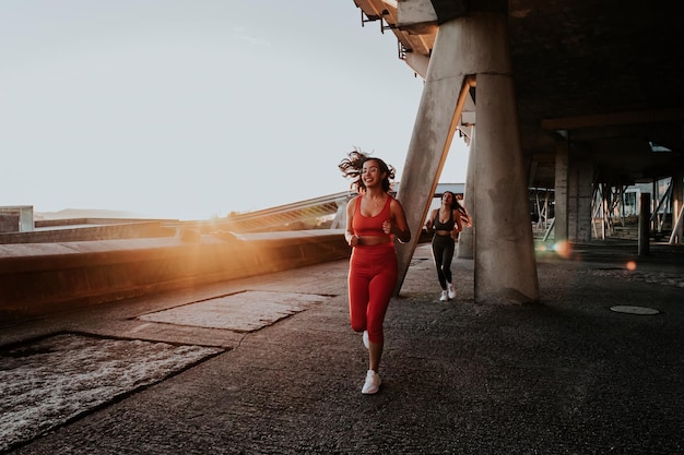 Photo full length of woman running on road