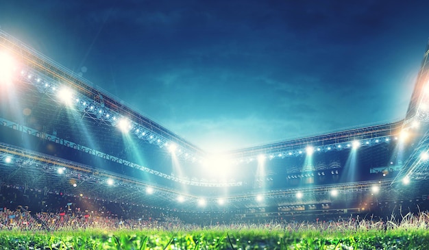 ライトとフラッシュで終夜のサッカー アリーナ